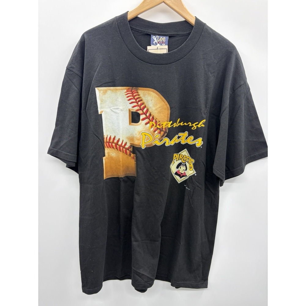 Lee Sport Vintage Nutmeg 1996 Pittsburgh Pirates Mens XL Short Sleeve Tshirt 114